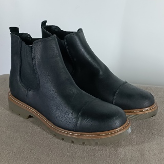 Ботинки женские