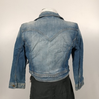 Куртка джинсовая женская