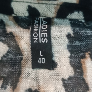 Футболка женская