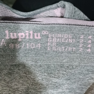 Кофта легкая для девочки