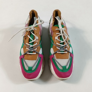 Кроссовки женские