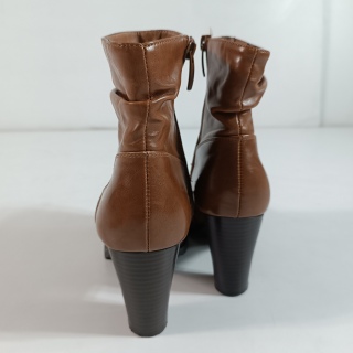 Ботинки женские