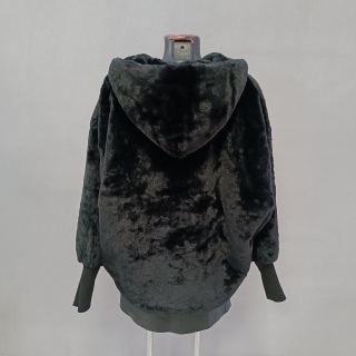 Шуба искусственная женская