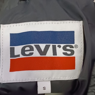 Пуховик женский