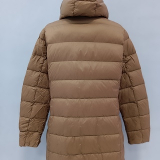 Пуховик женский