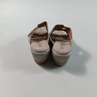 Босоножки женские