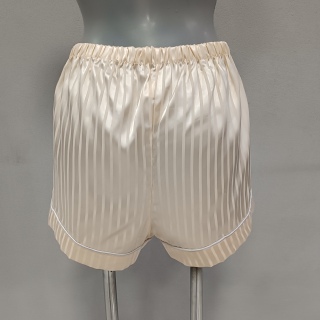 Шорты женские