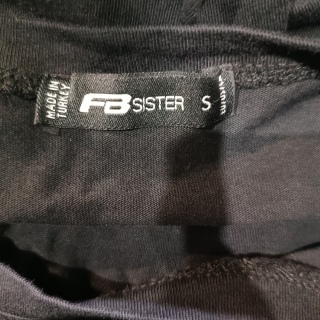 Футболка женская