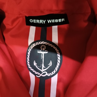 Жилет женский