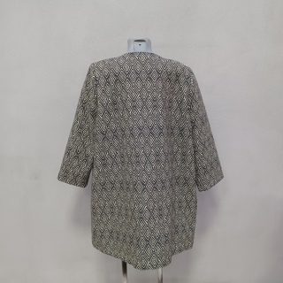 Ветровка женская