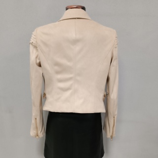 Ветровка женская