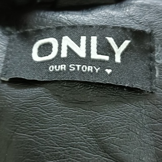 Женская верхняя одежда