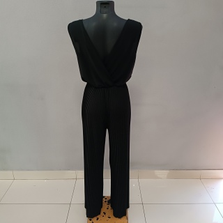 Комбинезон женский