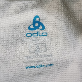 Кофта легкая женская