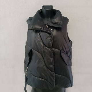 Жилет теплый женский