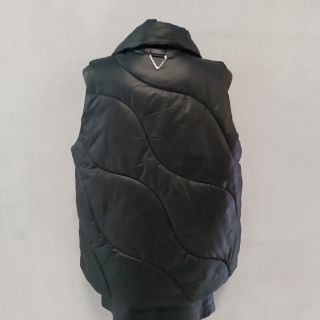 Жилет теплый женский