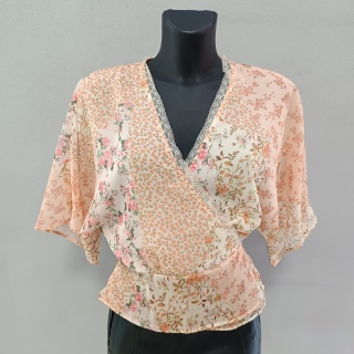 Блузка женская