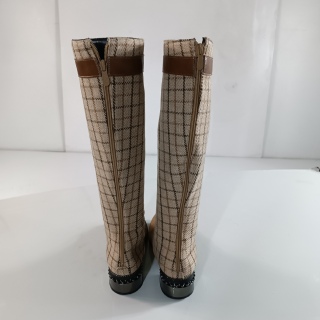 Сапоги женские