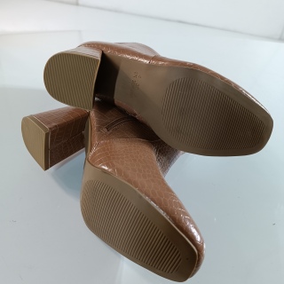 Ботинки женские