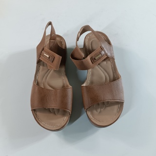 Босоножки женские