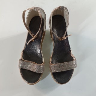 Босоножки женские