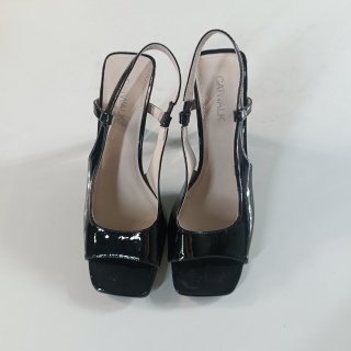 Босоножки женские