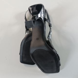 Босоножки женские