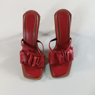 Босоножки женские