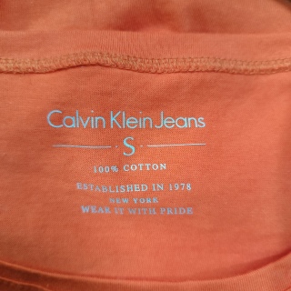 Футболка женская