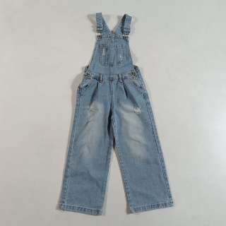 Комбинезон для девочки