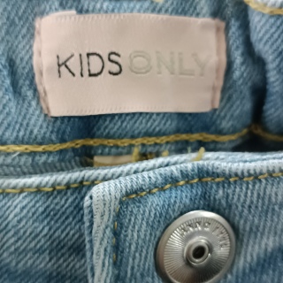 Джинсы для девочки