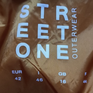 Куртка женская