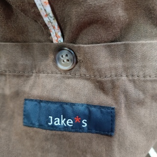 Ветровка женская