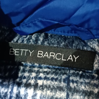 Жилет теплый женский