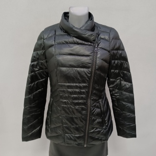 Пуховик женский