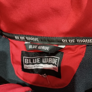 Ветровка женская