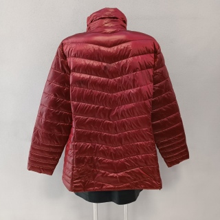 Пуховик женский