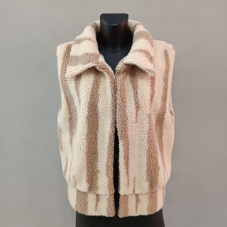 Жилет теплый женский