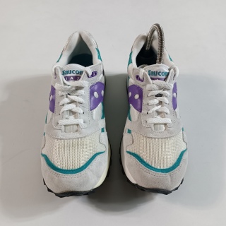 Кроссовки женские