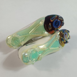 Кроссовки мужские