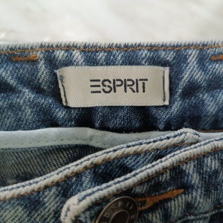 Джинсы женские