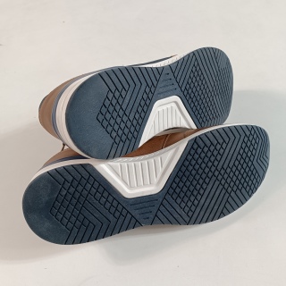 Кроссовки мужские