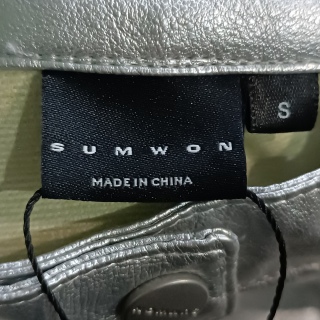 Ветровка женская