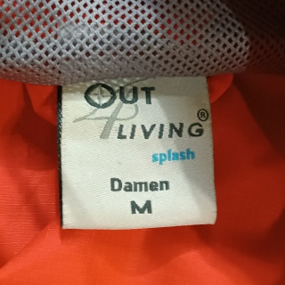 Ветровка женская