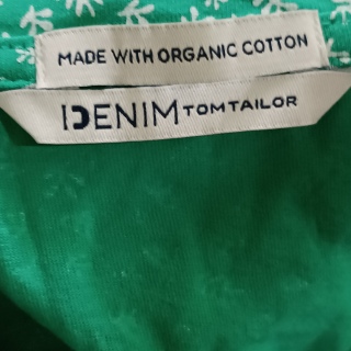 Футболка женская