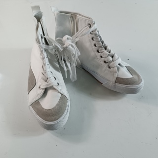 Ботинки женские