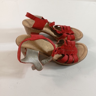 Босоножки женские