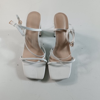 Босоножки женские