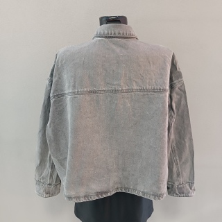 Куртка джинсовая женская