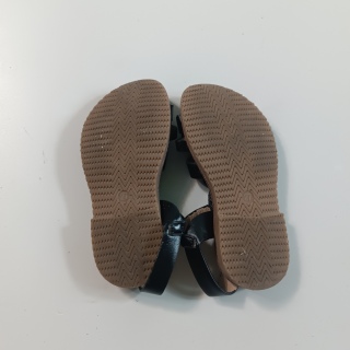 Сандалии для девочки